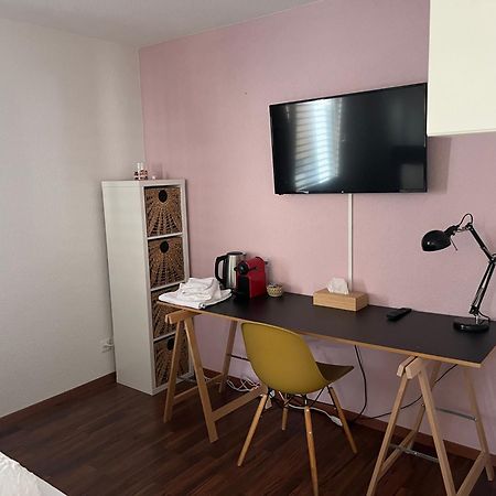 Schoene Doppelzimmer In Mandach Böttstein Dış mekan fotoğraf
